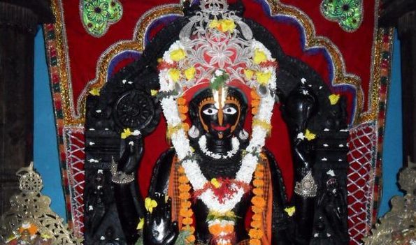 ଅଣସରରେ ଅଲାରନାଥଙ୍କ ଦିବ୍ୟ ଭୁବନମୋହନ ବେଶ ! ବ୍ରହ୍ମଗିରିରେ ଭକ୍ତଙ୍କ ଅପାର ସମାଗମ