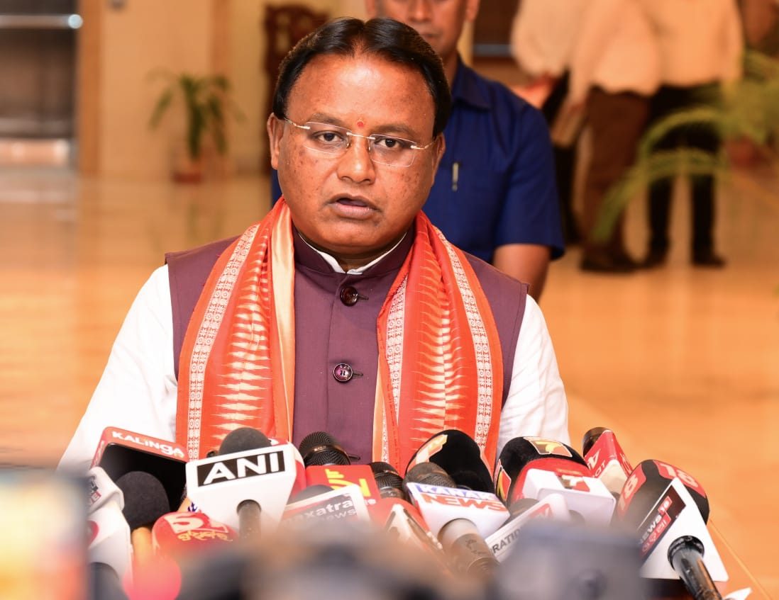ତ୍ରୁଟିଯୁକ୍ତ ପାଠ୍ୟପୁସ୍ତକ ପ୍ରତ୍ୟାହାର କରିବେ ସରକାର 