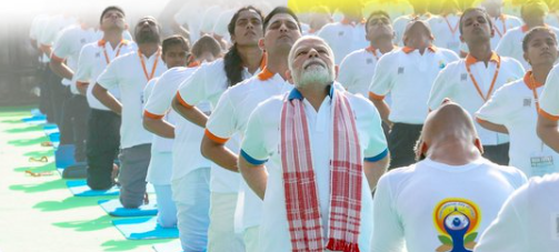 କୋଲକାତାରେ ପ୍ରଧାନମନ୍ତ୍ରୀ ମୋଦୀଙ୍କ ନେତୃତ୍ୱରେ 12ତମ ଯୋଗ ଦିବସ ପାଳିତ 
